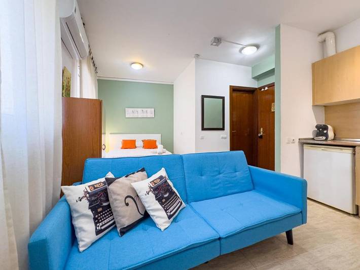 Gîte pour 2 personnes, avec terrasse, animaux acceptés à Reus - 3