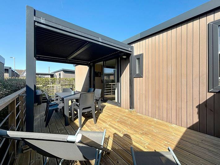 Camping pour 6 personnes, avec terrasse et piscine à Jullouville
