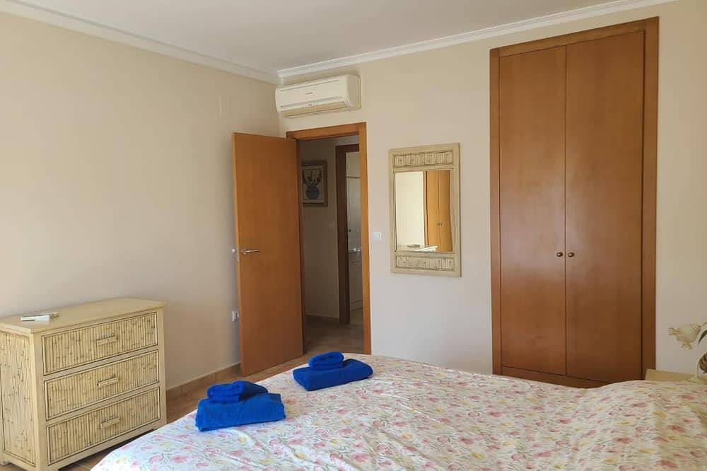 Apartamento entero, Adosado Aldea Del Mar con acceso directo a la piscina in Els Poblets, Costa Blanca
