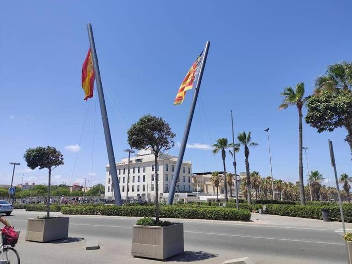 Apartament wakacyjny dla 4 osób, z taras i jacuzzi w Walencja