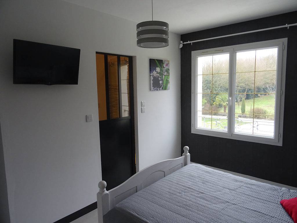 Les Écureuils - Chambre zen in Saint-Laurent-de-la-Prée, Région de Rochefort