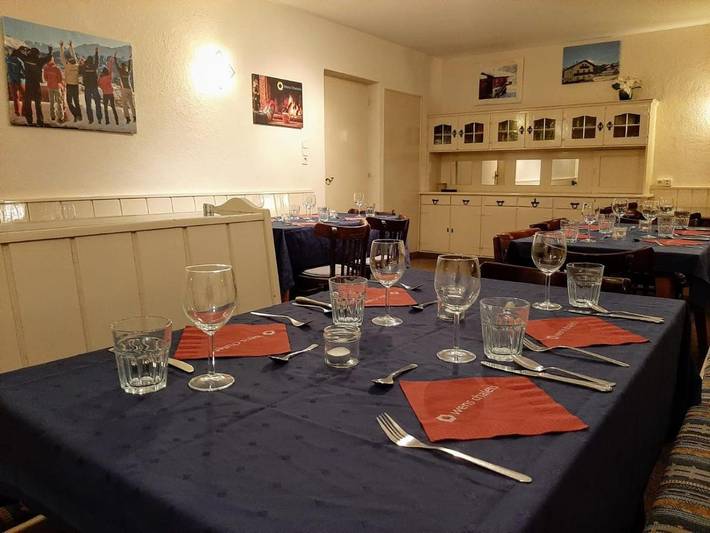 Location de vacances pour 21 personnes, avec vue ainsi que terrasse et jardin à Fiss - 4
