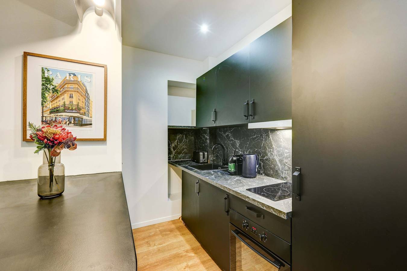 Appartement entier, Appartement de vacances pour 4 personnes avec balcon/terrasse in Paris, Île de France