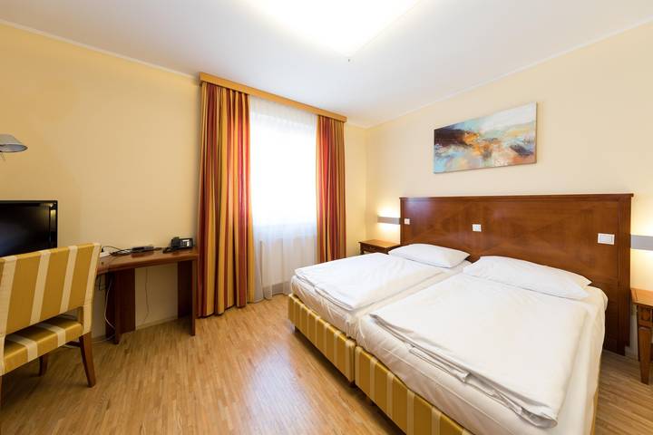 Hotel für 2 Personen, mit Sauna und Terrasse, mit Haustier in Graz & Umgebung - 4