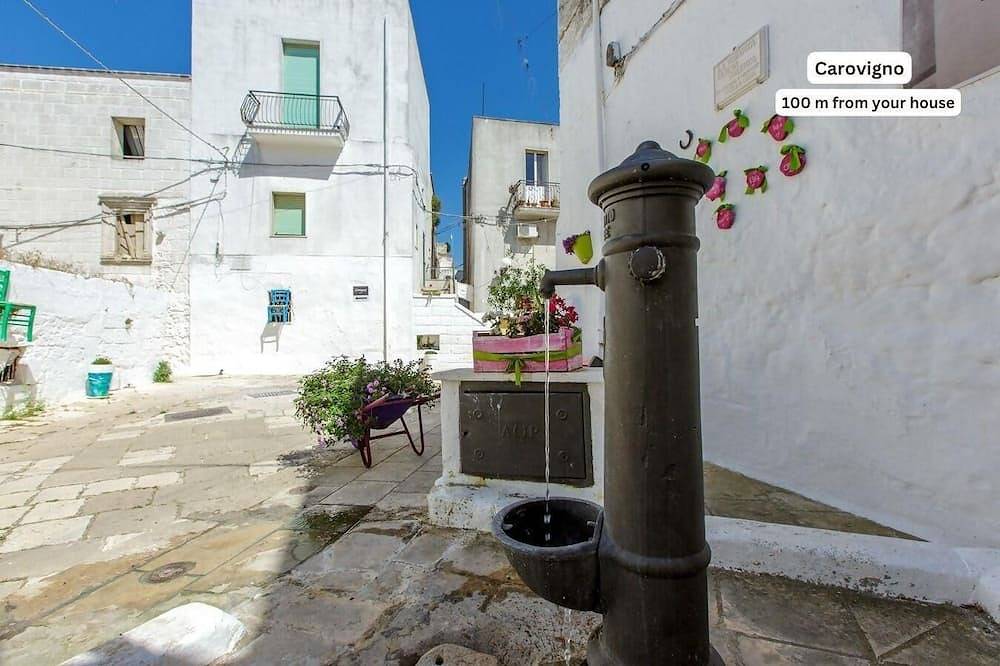 Entire apartment, La petite maison du gardien du château in Carovigno, Salento