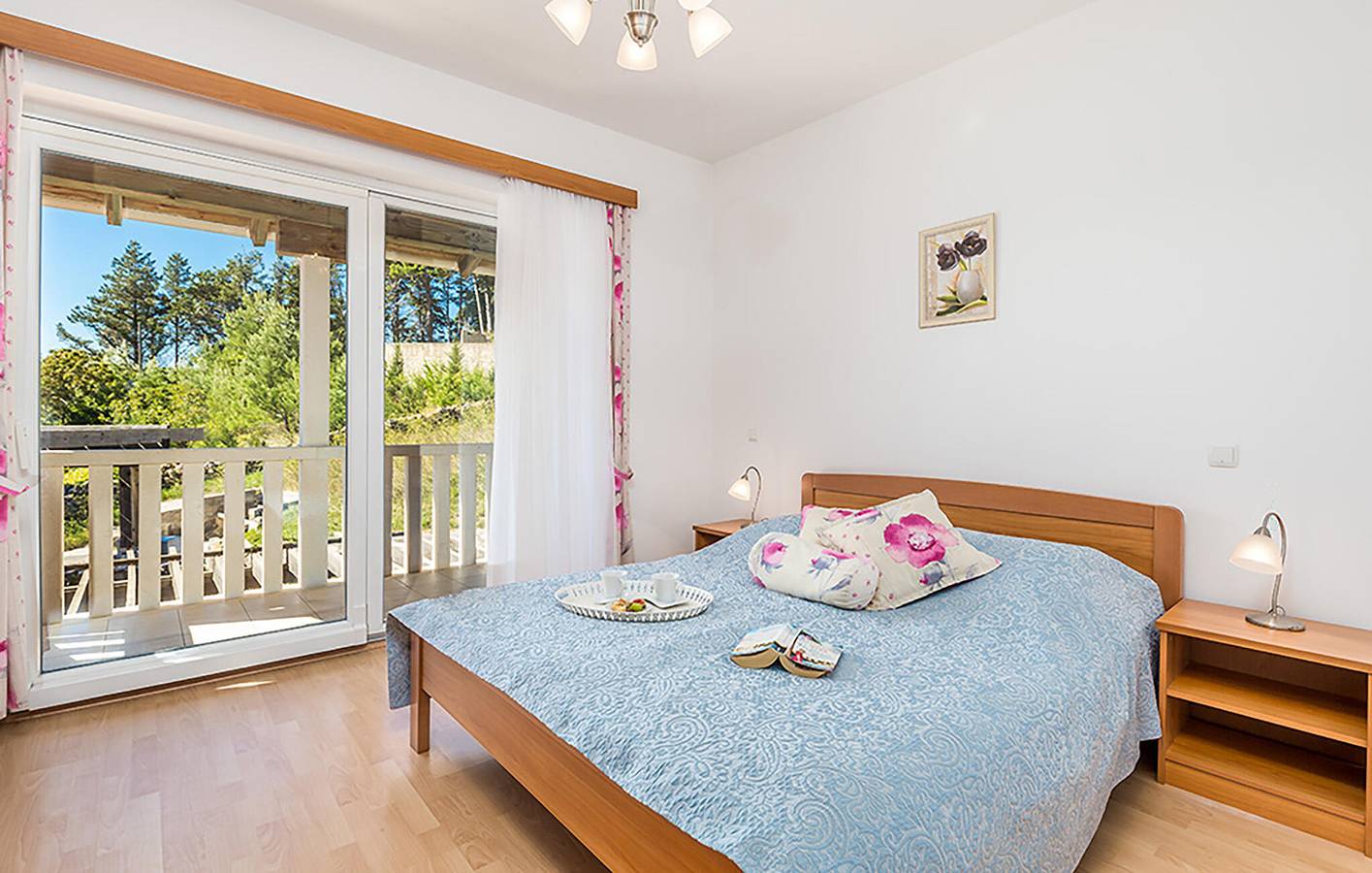 Ganze Ferienwohnung, Gemütliche Ferienwohnung mit Pool, WLAN und Terrasse in der Nähe des FKK-Strandes von Kandarola in Palit, Rab