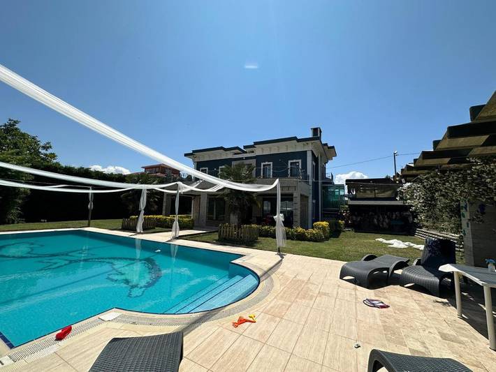 Villa pour 6 personnes, avec vue ainsi que piscine et balcon, animaux acceptés à Turquie - 4