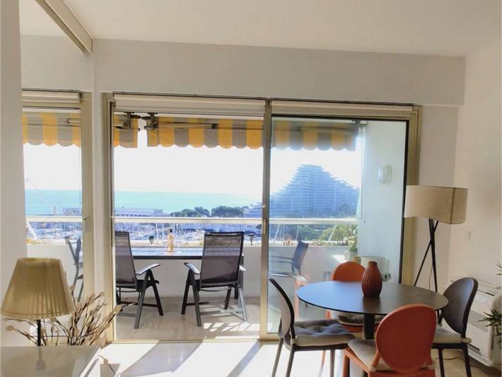 Ganze Wohnung, Modernes Apartment für 4 mit Klimaanlage und Parkplatz, Villeneuve-Loubet Strand in Villeneuve-Loubet Plage, Villeneuve-Loubet