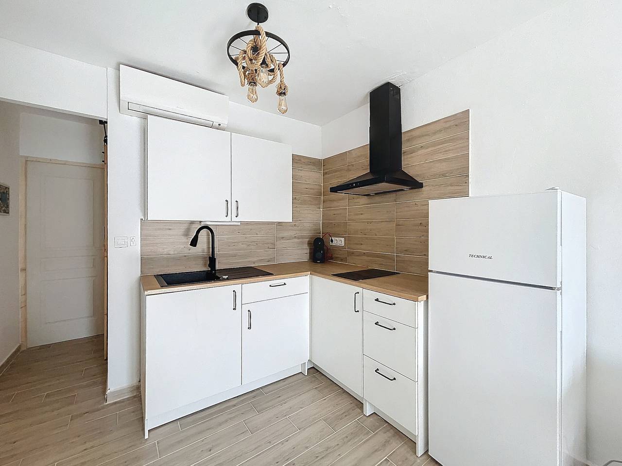 Apartamento entero, Apartamento para 4, renovado, climatizado, en Saintes-Maries-de-la-Mer in Saintes-Maries-de-la-Mer, Region de Arles