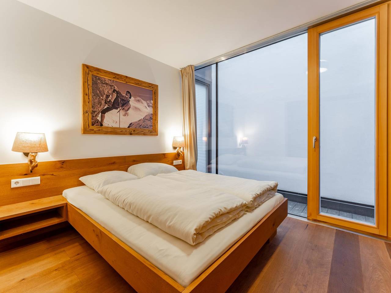 Ganze Wohnung, Stilvolle Ferienwohnung direkt am Skilift in Neukirchen am Großvenediger, Pinzgau