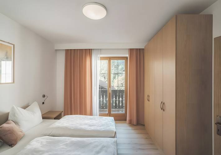 Ferienwohnung für 4 Personen, mit Garten im Vinschgau