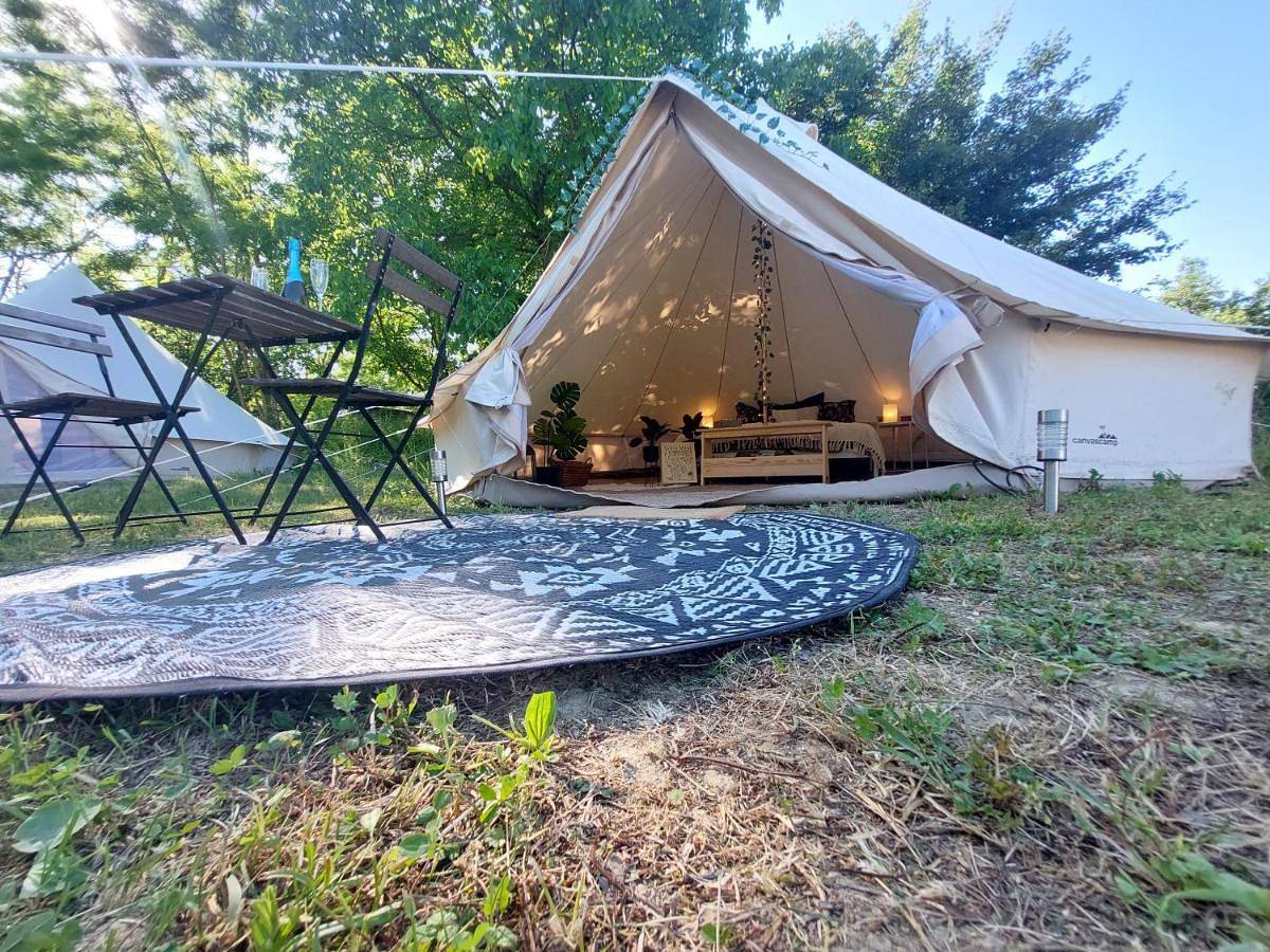 Glamp-Inn Kapolcs in Kapolcs, Balaton Region