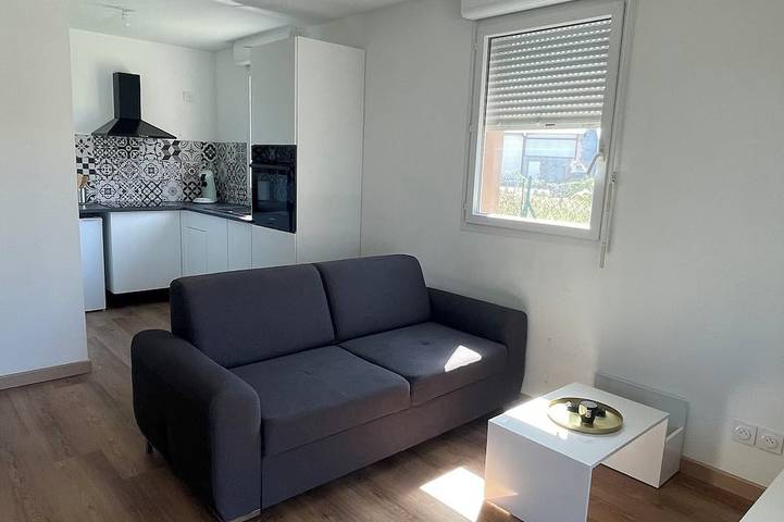 Ferienwohnung für 4 Personen, mit Terrasse und Garten sowie Pool - 1