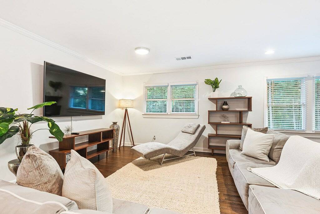 Erstaunliche Villa 4 Bdr + Bonuszimmer, 5 Minuten vom Flughafen Atl entfernt in East Point, Fulton County