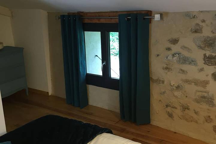 Location de vacances pour 4 personnes, avec terrasse à Reynès - 2