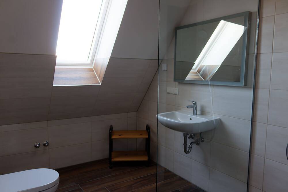 4) Fewo 3-Raum (90m², 5 Pers., 2 Schlafräume, Süd) - Landhaus Xl mit Sauna, in Carinerland, Neubukow-Salzhaff