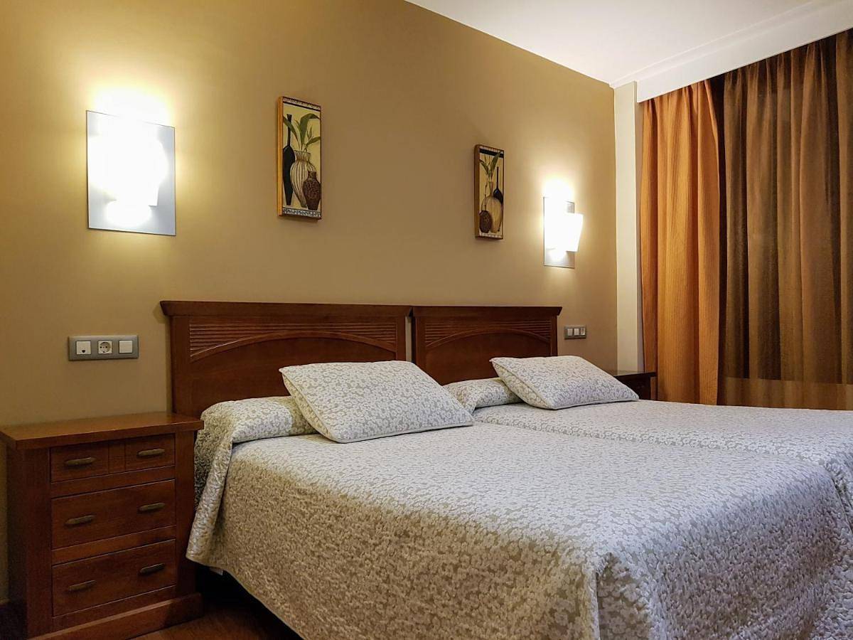 Hotel Reina Isabel in Medina del Campo, Provincia de Valladolid