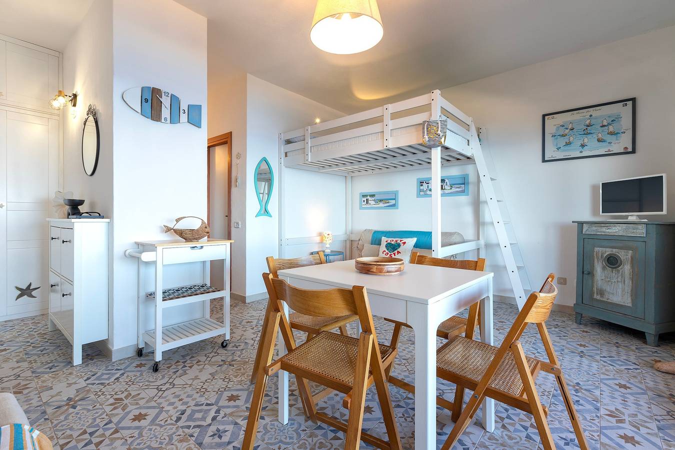 Appartement entier, Appartement 'Il Belvedere Di Achille' avec vue sur mer, terrasse privée et climatisation in Costa Paradiso, Trinità d'Agultu e Vignola
