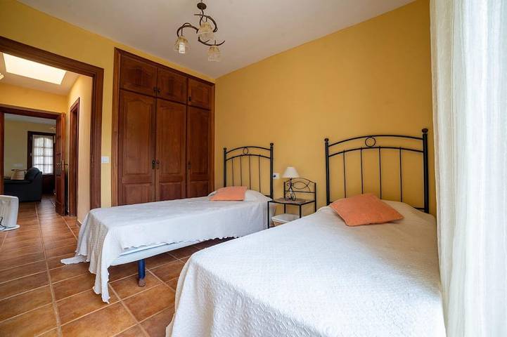 Villa auf Teneriffa mit Pool und Meerblick in Las Huertas (Canary Islands), Buenavista del Norte