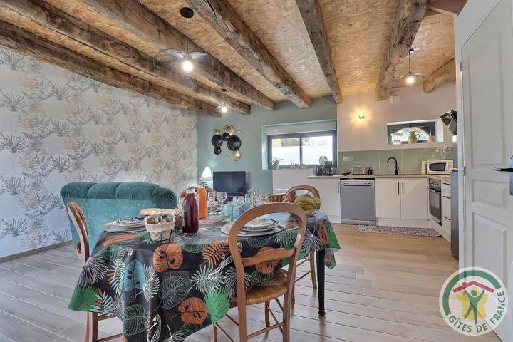 Gîte pour 4 personnes, avec terrasse, animaux acceptés dans Val-Couesnon - 4