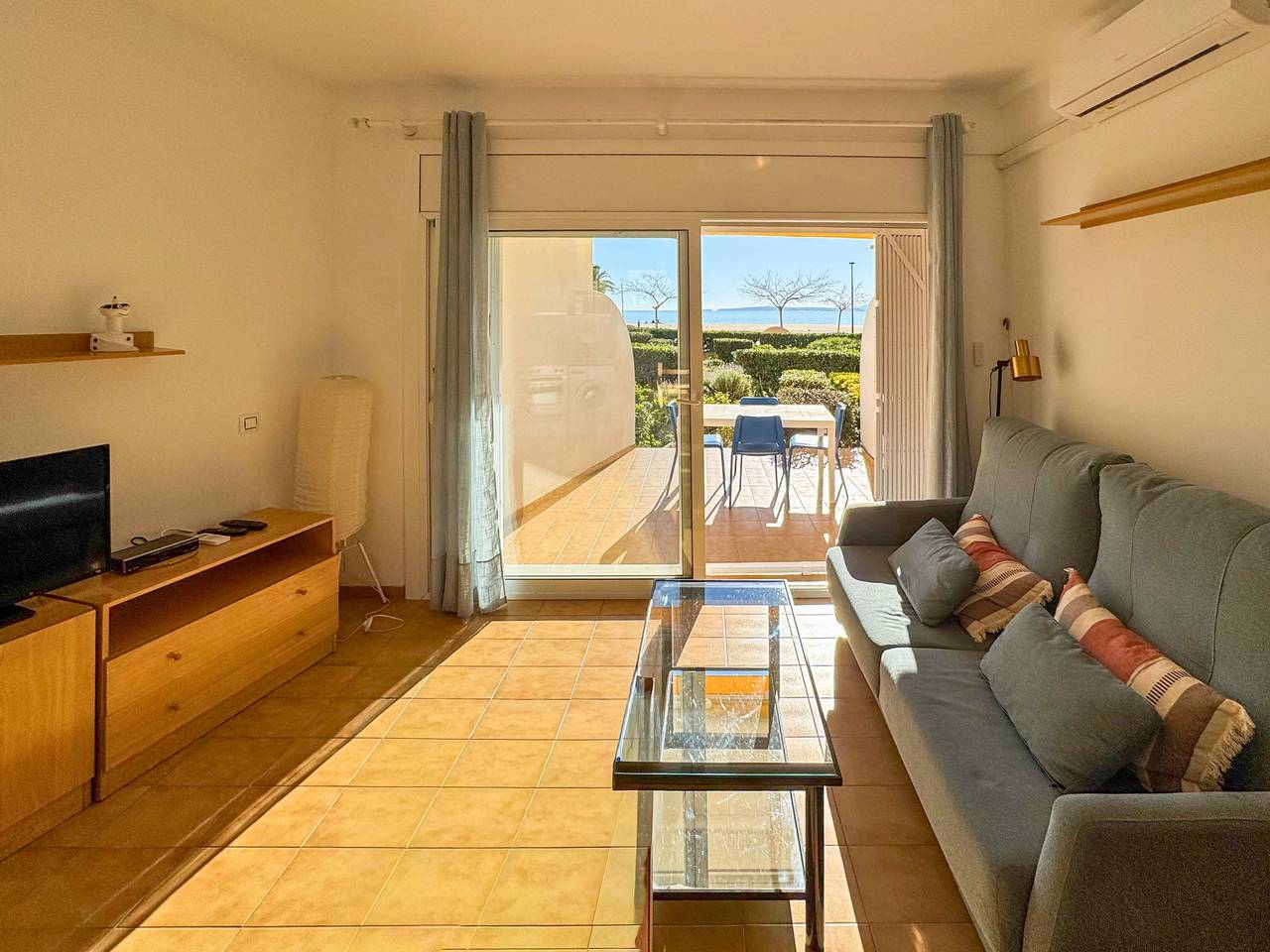 Apartamento entero, Apartamento de vacaciones para 6 personas con jardín in Roses, Alt Empordà