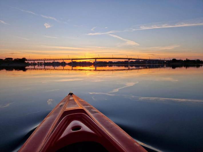 Boot für 4 Personen, mit Terrasse und Seeblick sowie Ausblick in Wangerland