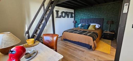 Cottage pour 2 personnes, avec jardin et vue à Moissac