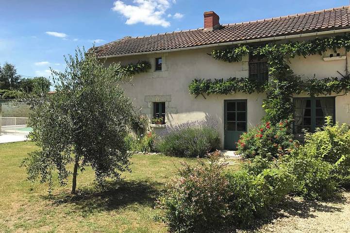 Location de vacances pour 6 personnes à Savigny-sous-Faye