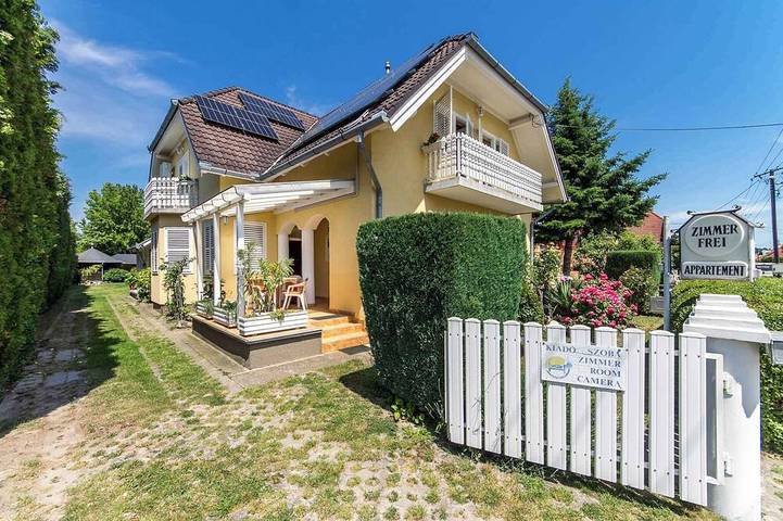 Ferienhaus für 5 Personen, mit Pool und Garten in Keszthely