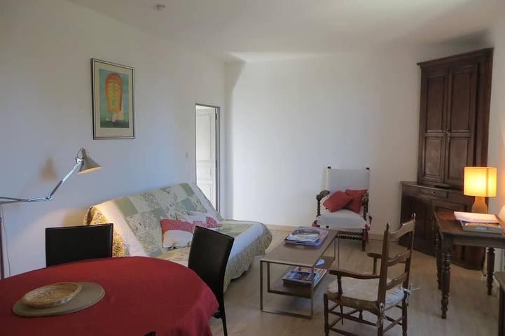 Apartamento entero, Encantador apartamento en el campo - Luberon-Provence in Pertuis, Parque natural regional del Luberon