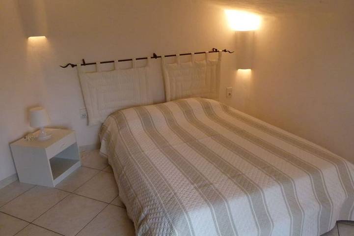 Gîte pour 3 personnes, avec terrasse et jardin à Puisserguier - 3