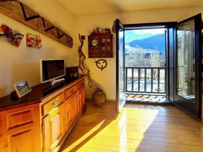 Apartamento para 2 personas, con balcón, Se admiten mascotas en Valle de Bohí