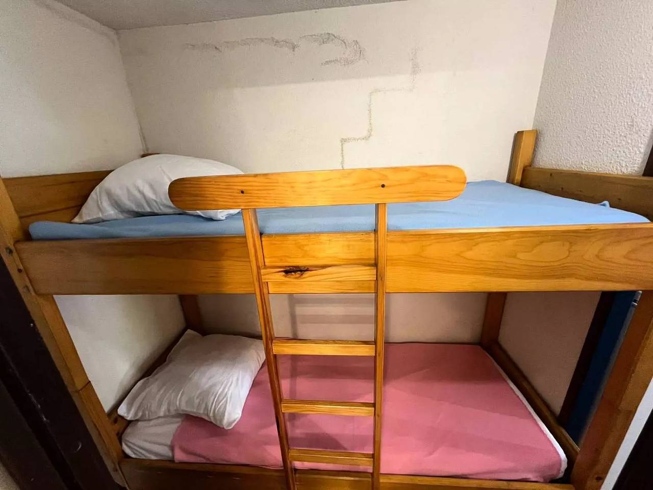 Appartement entier, Pavillon Cosy avec clim Piscine Terrasse in Saint Pierre la Mer, Fleury