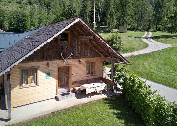 Chalet für 4 Personen, mit Garten und Ausblick - 1