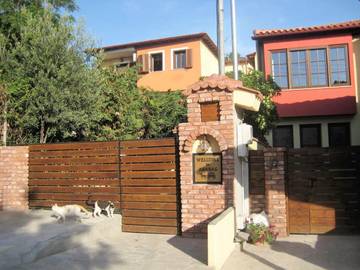 Maison d’hôte pour 2 personnes, avec jardin à Thessalonique