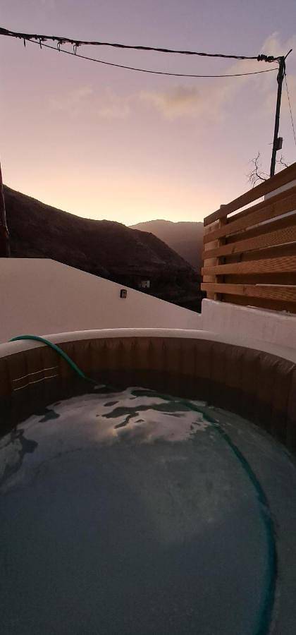 Casa rural para 4 personas, con jacuzzi además de piscina y jardín en Gran Canaria - 4
