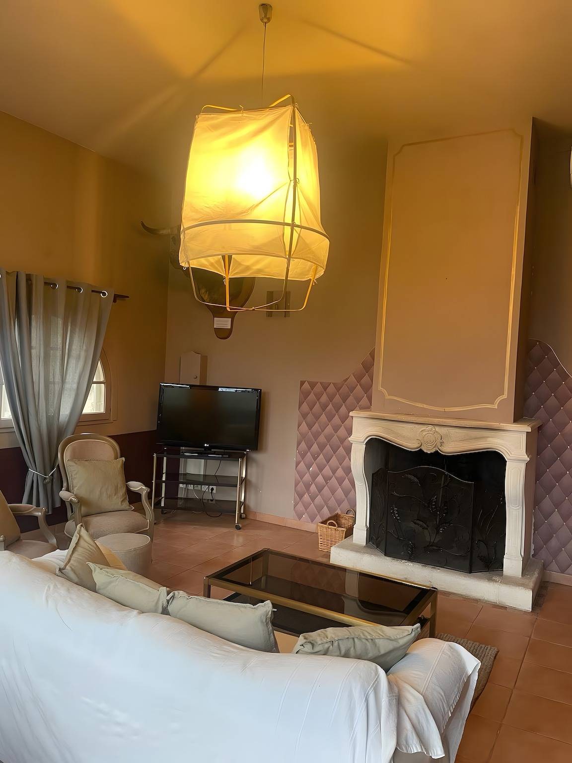 Casa Vacacional 'Mas St Anne' con Piscina Privada, Wi-Fi y Aire Acondicionado in Saint-Étienne-du-Grès, Region de Arles