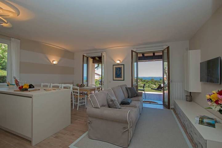 Chalet für 7 Personen, mit Terrasse und Garten, mit Haustier