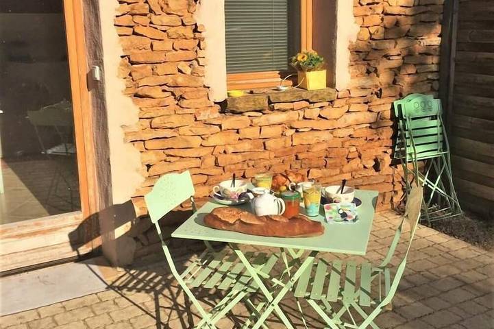 Location de vacances pour 2 personnes, avec jardin à Charnay - 4