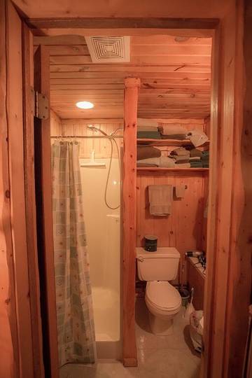 Log Cabin for 2 Guests in Minnesota, USA, Picture 4