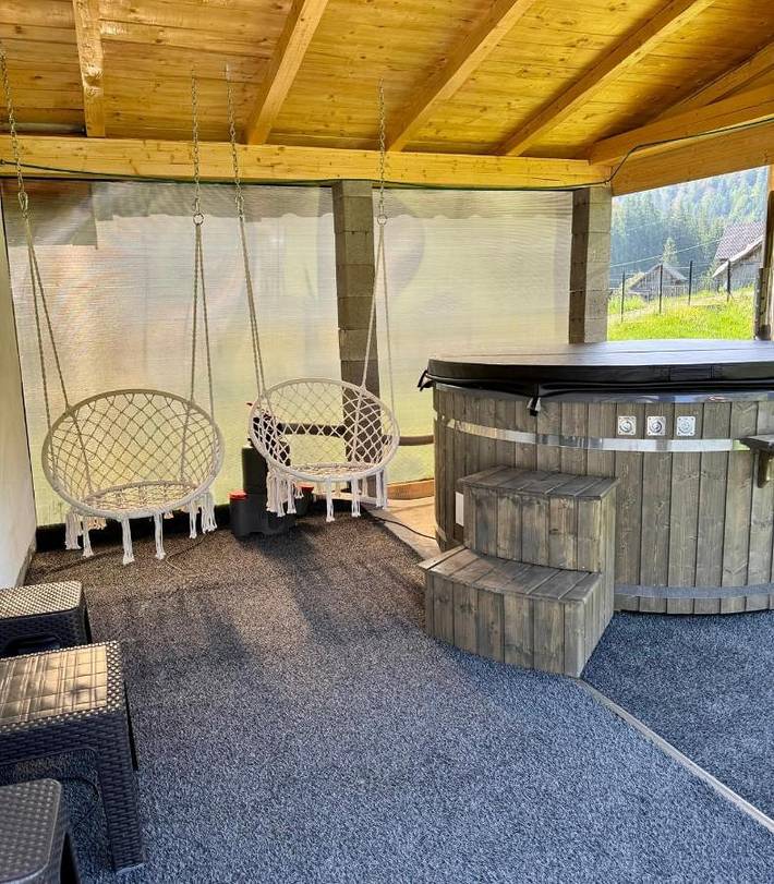 Gîte pour 11 personnes, avec jardin ainsi que jacuzzi et balcon à Alba (Romania) - 4