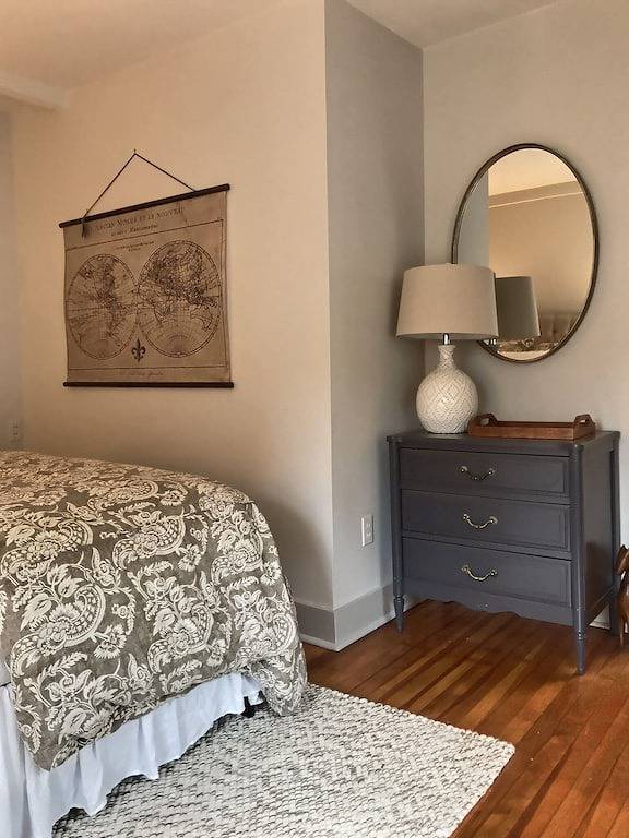 Historisch im Kolonialstil der Stadt / nur wenige Schritte vom Dorfplatz entfernt in Litchfield County