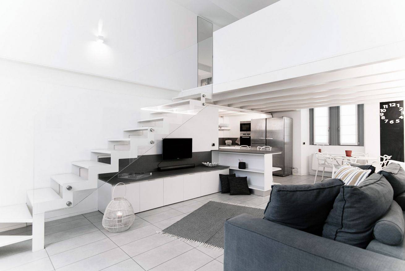 Hel lejlighed, Como City Loft in Como, Comosøen