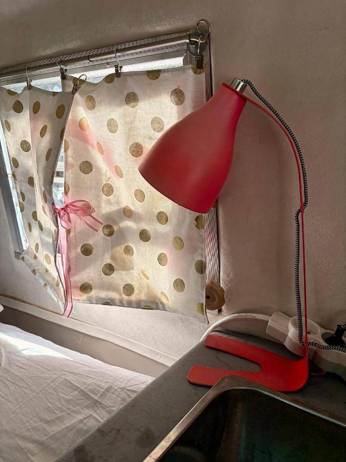 Tente pour 3 personnes, avec vue ainsi que terrasse et jardin, animaux acceptés en Haute-Savoie - 2