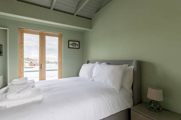The Pontoon! - Pass the Keys in Southend-on-Sea, Este de Inglaterra