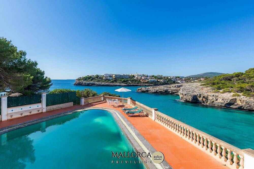 Cala Anguila Poolbeach in Cala Anguila, Manacor