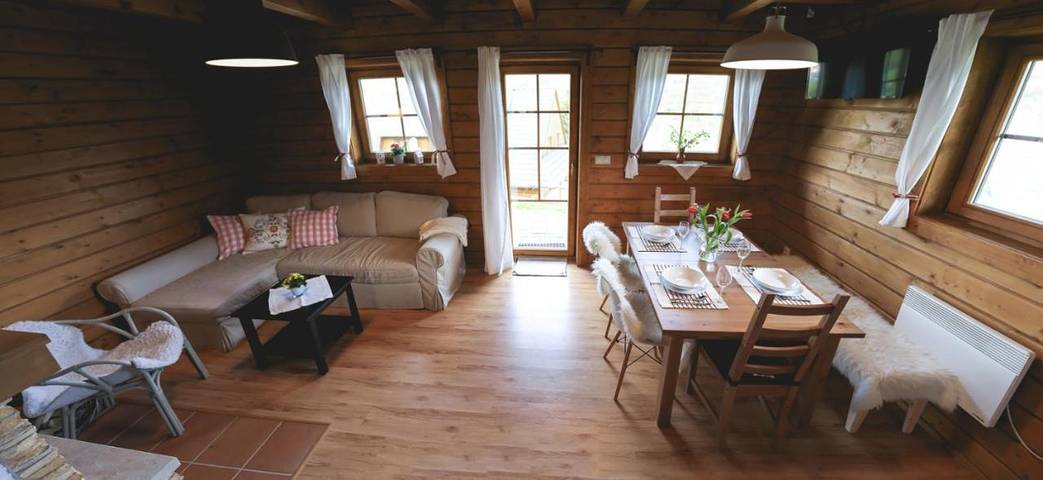 Chalet für 6 Personen, mit Terrasse und Whirlpool sowie Pool und Sauna in der Slowakei - 4
