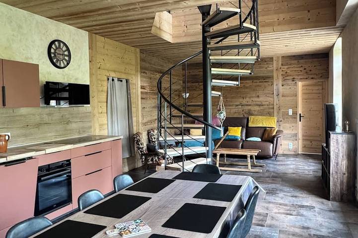 Appartement de vacances pour 9 personnes, avec balcon