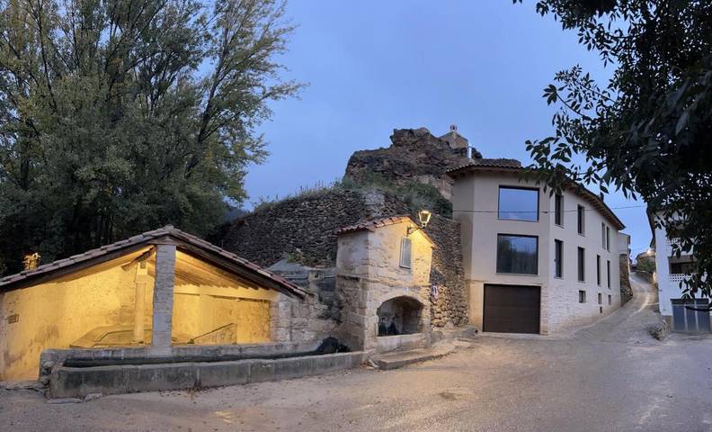 Casa rural para 8 personas, con jardín y vistas en Castellote - 2