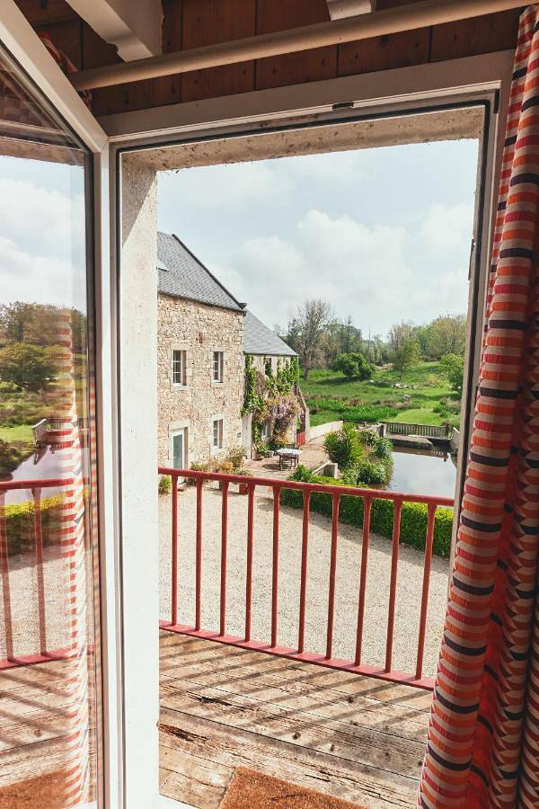 Gîte pour 6 personnes, avec jardin et vue à Plougoulm - 3